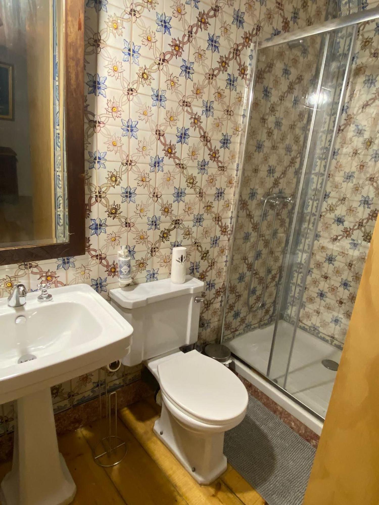 Portuguese Style Bedroom Lisboa Eksteriør billede